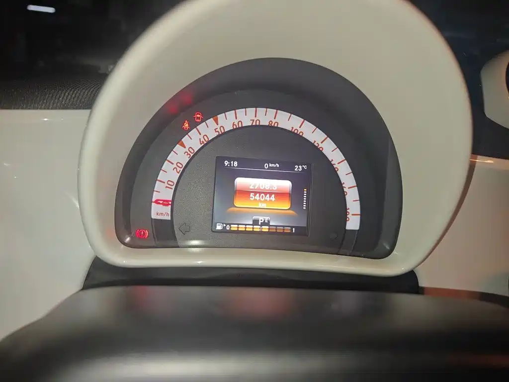 smart Smart Fortwo — миниатюра 12