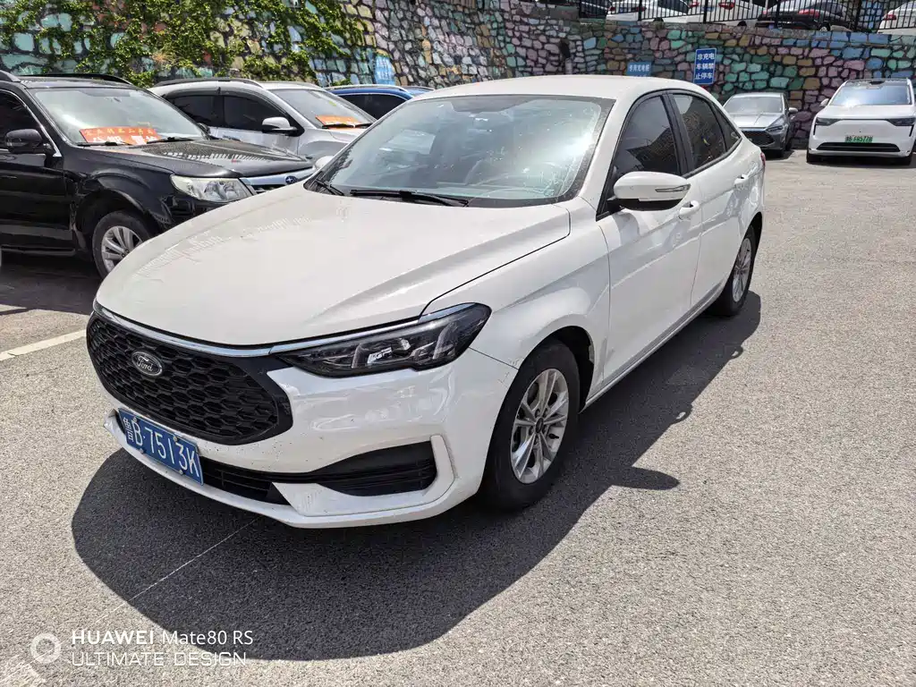 Ford Escort 2021