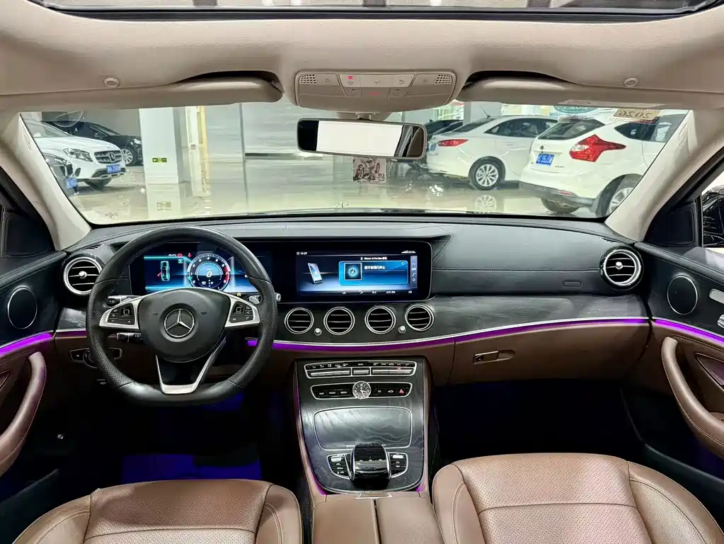 Mercedes-Benz E-Class — миниатюра 7