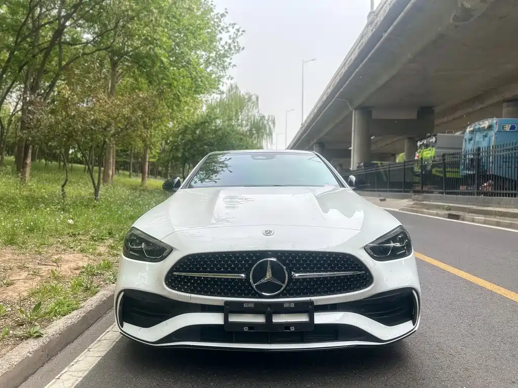 Mercedes-Benz C-Class 2023
