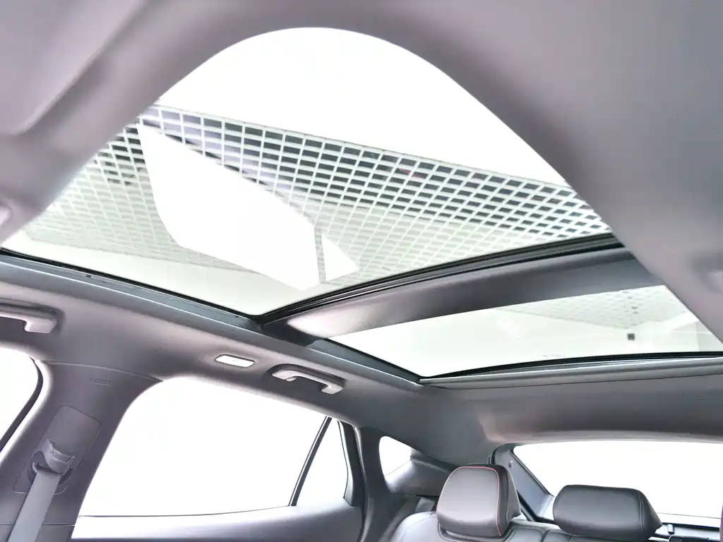 Ford Mondeo — миниатюра 19