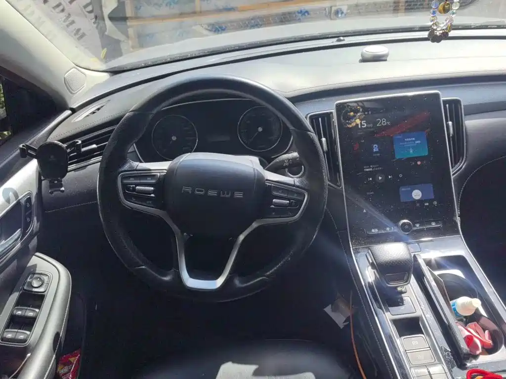 Roewe i6 MAX New Energy — миниатюра 11