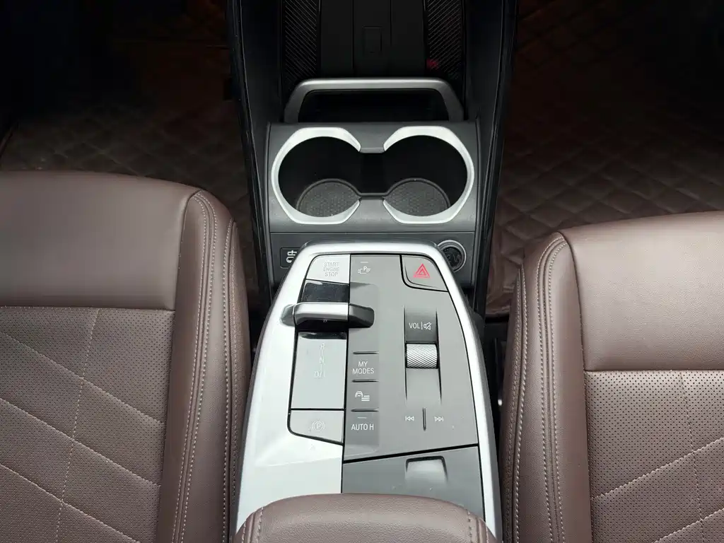BMW X1 — миниатюра 7