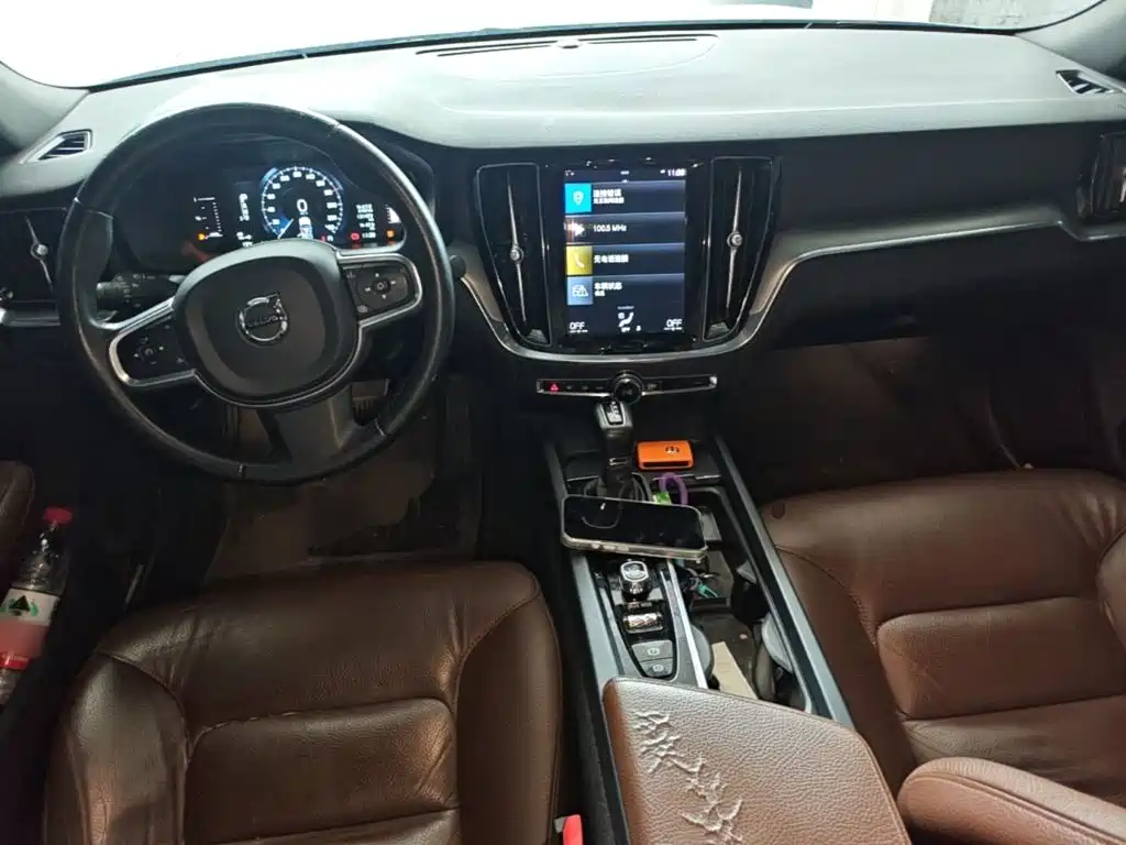 Volvo S60 — миниатюра 10