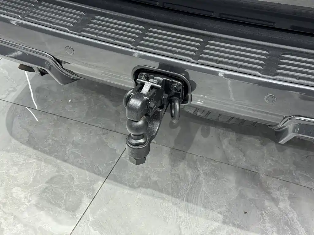 Toyota Land Cruiser 2018 5.7L VX-R