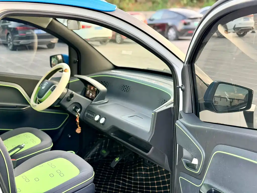 Baojun E100 — миниатюра 9