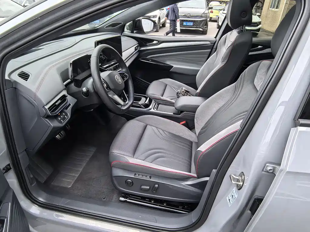 VOLKSWAGEN ID.4 CROZZ