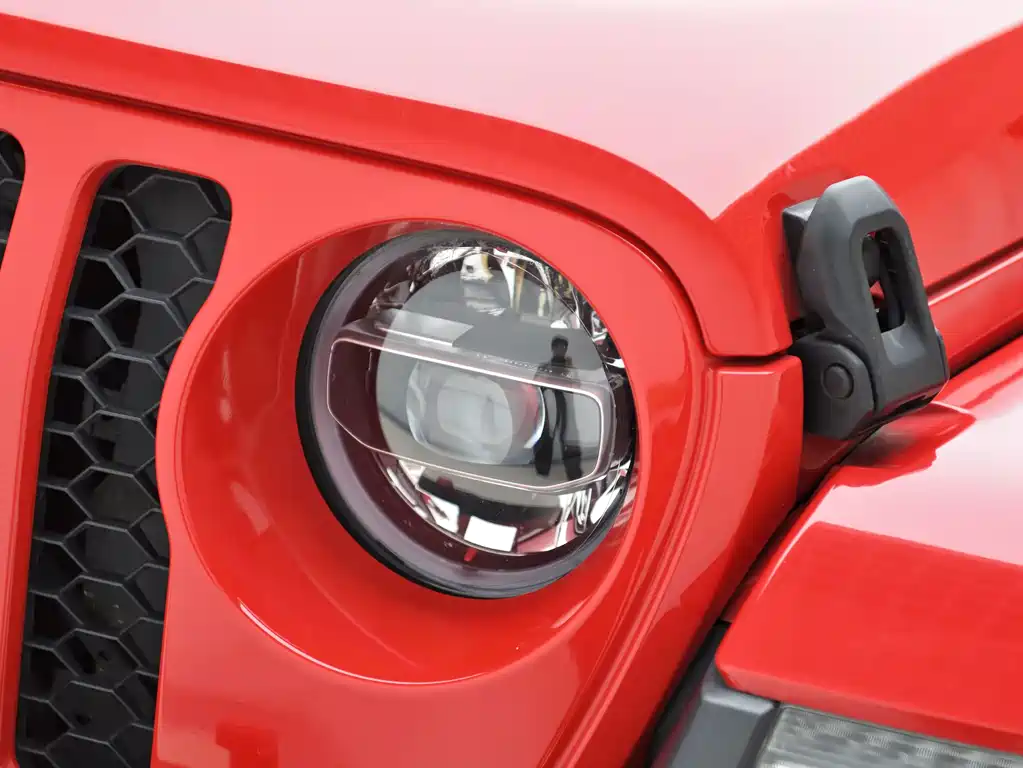 Jeep Wrangler PHEV — миниатюра 22