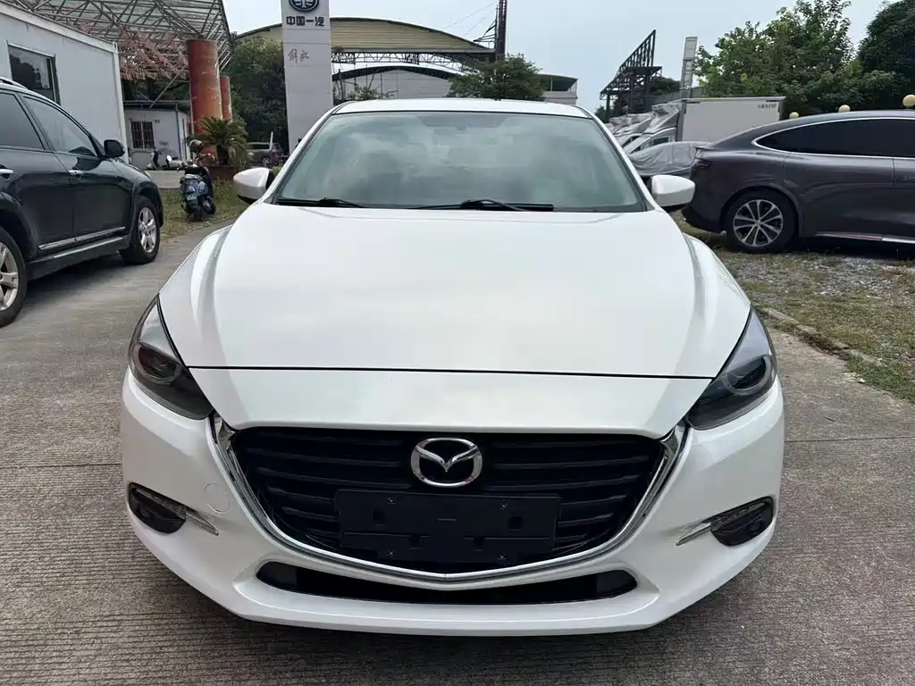 Mazda 3 Axela — миниатюра 2
