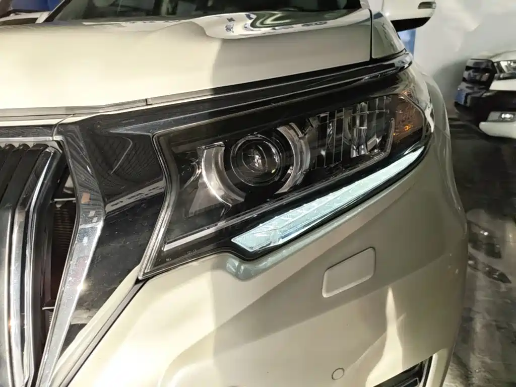 Toyota Prado — миниатюра 24