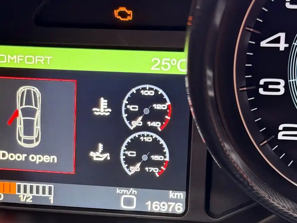 Ferrari FF — миниатюра 6