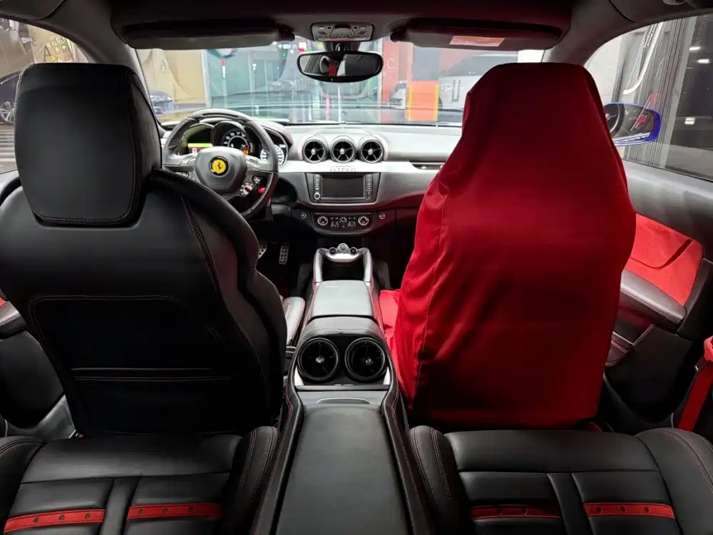 Ferrari FF — миниатюра 9