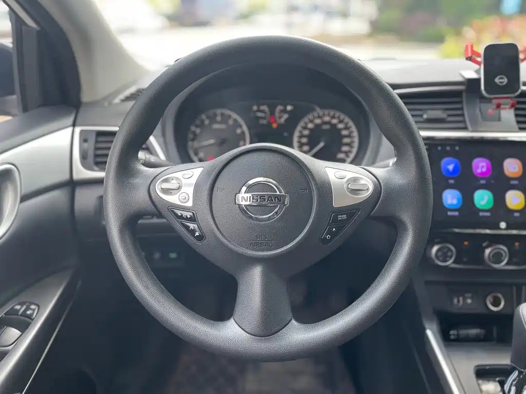 Nissan Sylphy — миниатюра 6