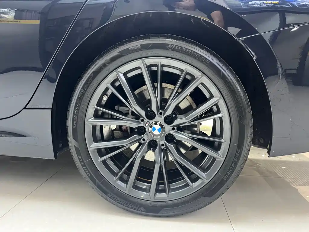 BMW 3 Series 3 2024 325Li M Sport