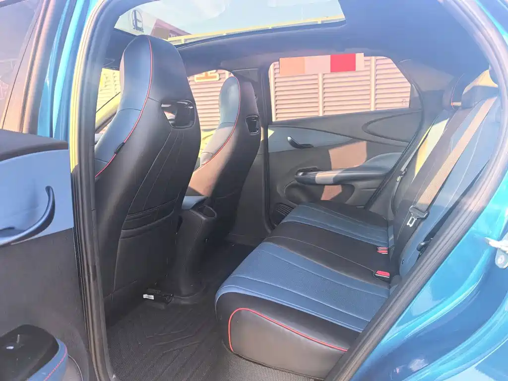 BYD Dolphin — миниатюра 6