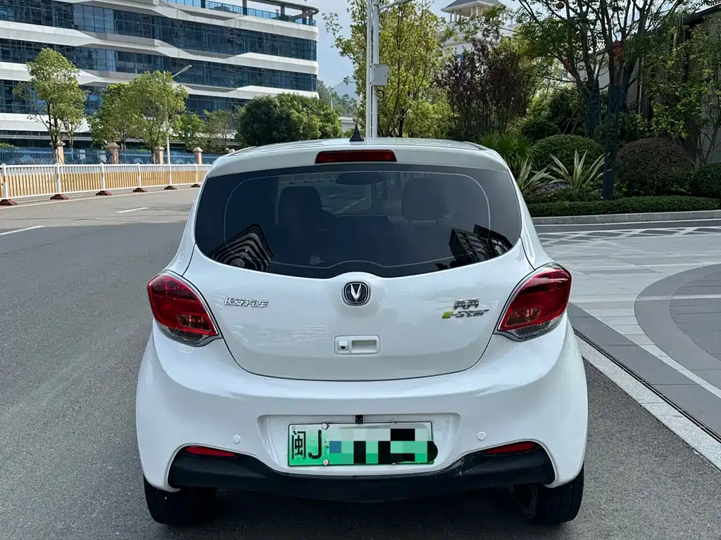 Changan Benben E-Star — миниатюра 4