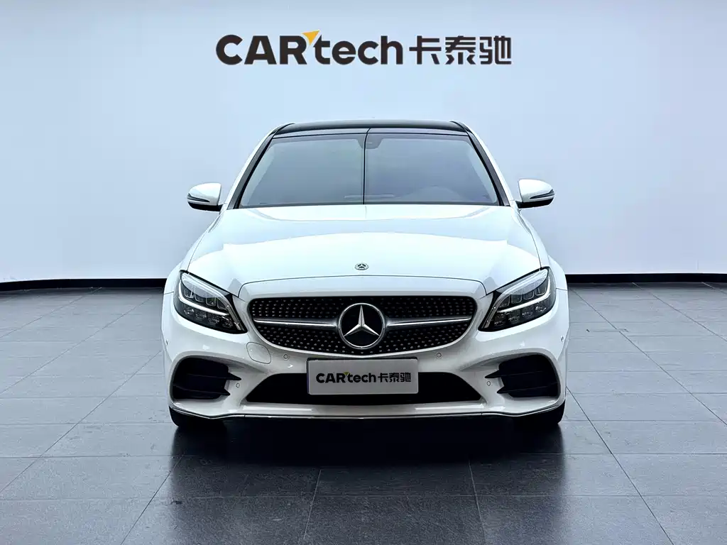 Mercedes-Benz C-Class — миниатюра 2