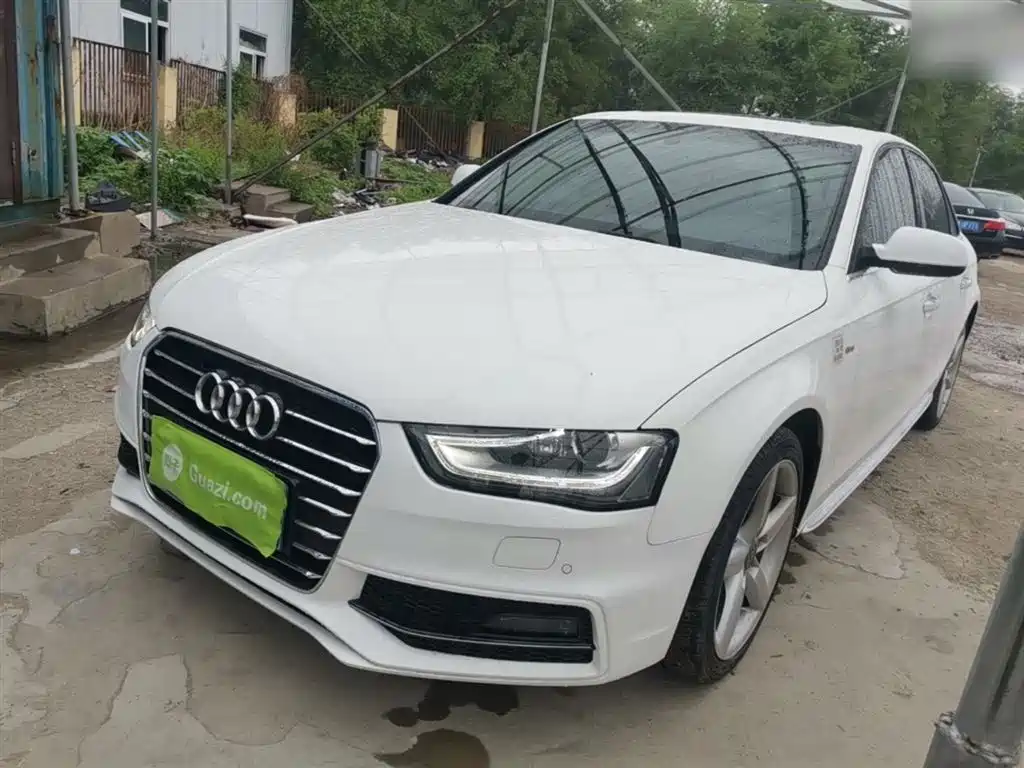 Купить Audi A4L