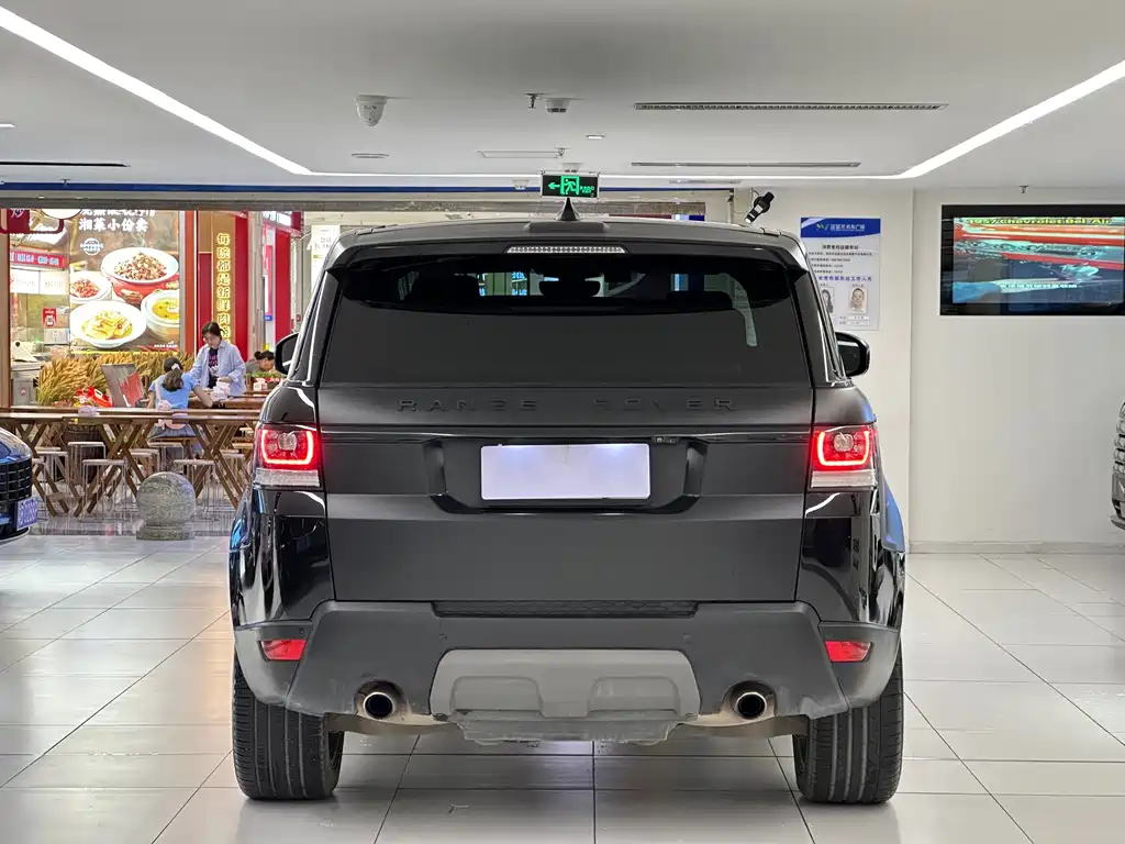 Land Rover Sport — миниатюра 6