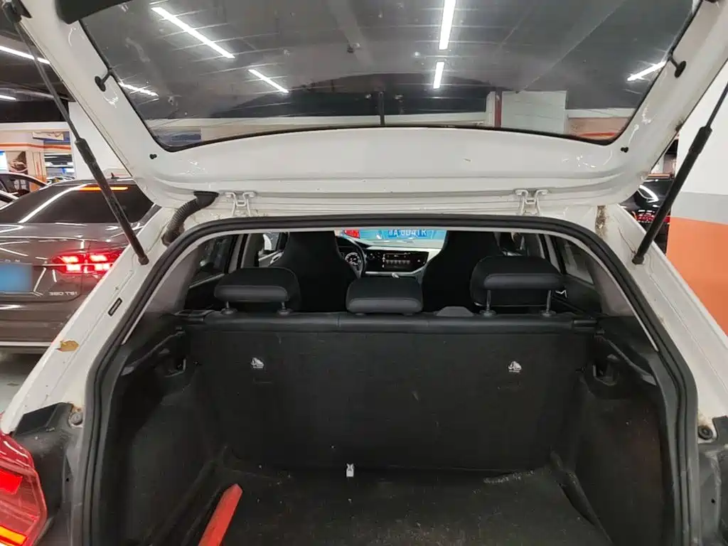 Volkswagen Polo — миниатюра 19