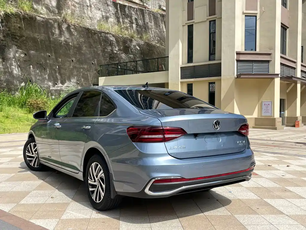 Volkswagen Lavida — миниатюра 8