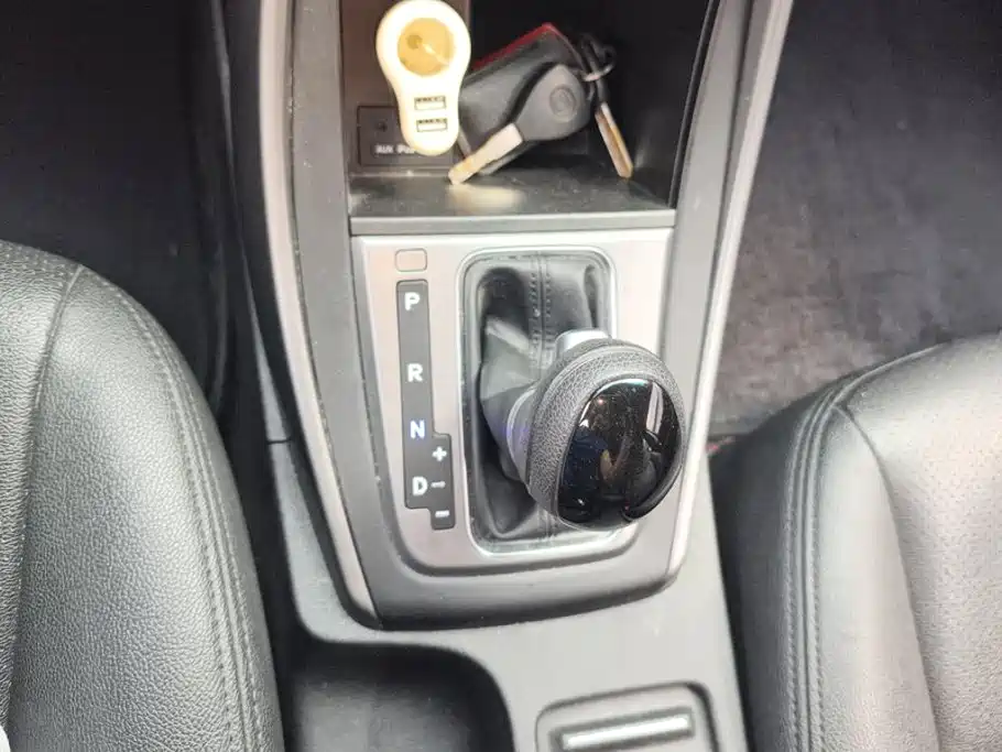 Hyundai Elantra Langdong — миниатюра 16