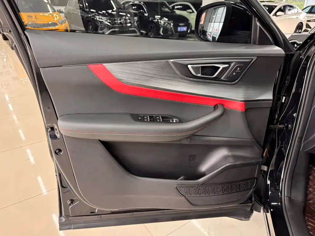 Chery Tiggo 7 — миниатюра 8