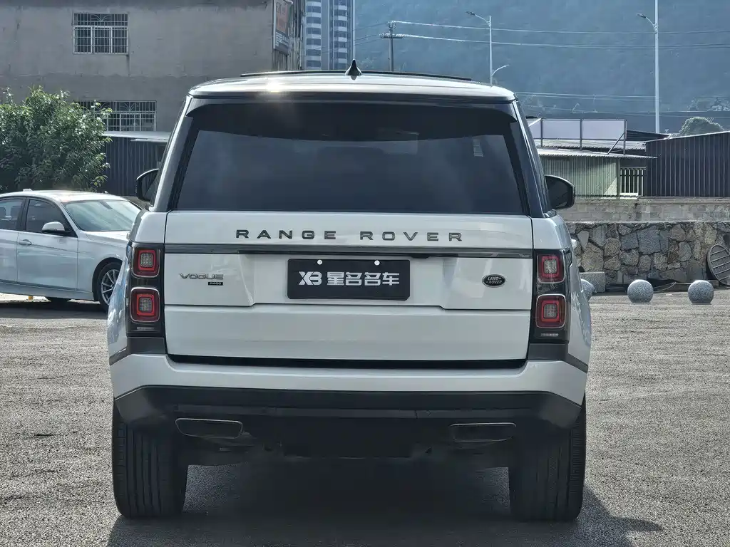 Land Rover Range Rover — миниатюра 20