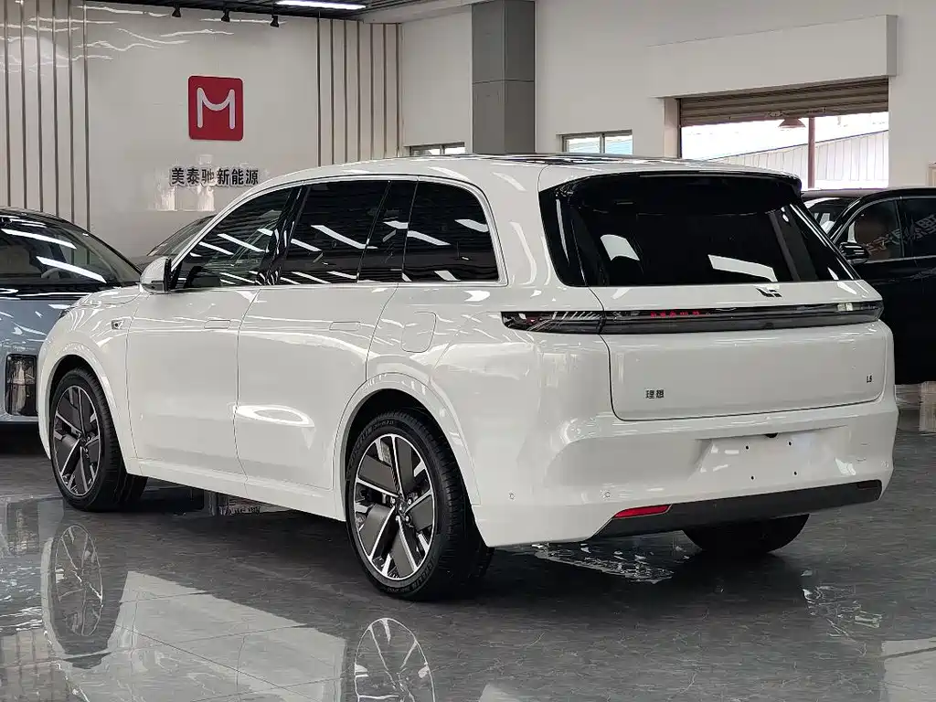 Li Auto Li L8 — миниатюра 14