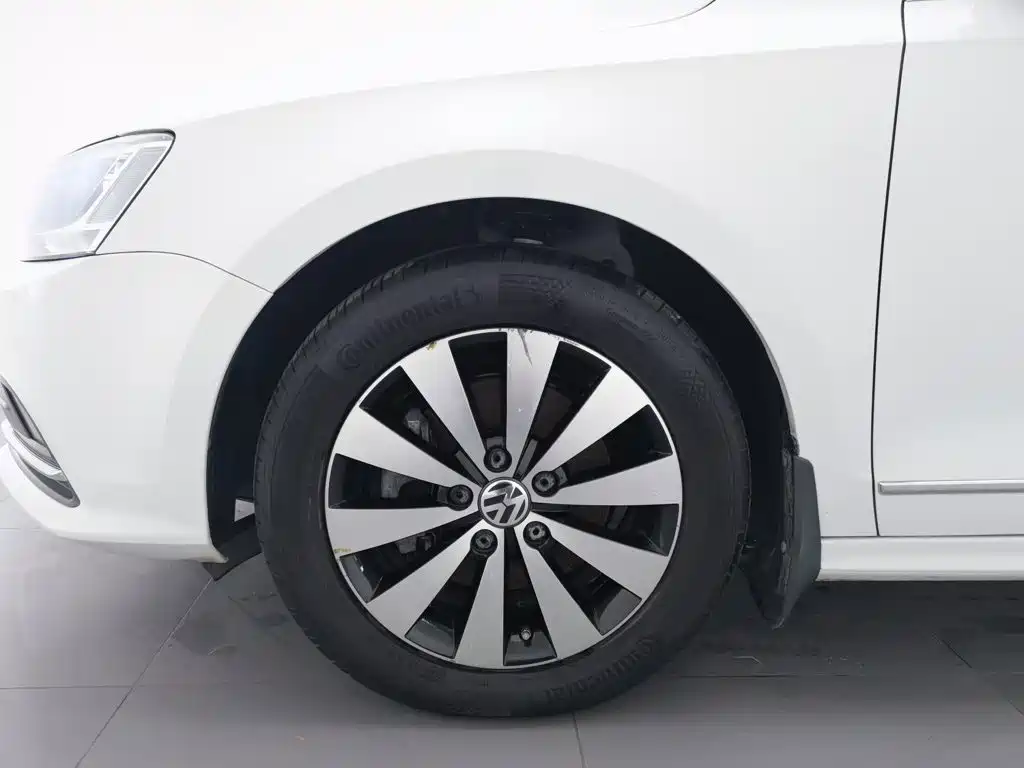 Volkswagen Sagitar — миниатюра 17