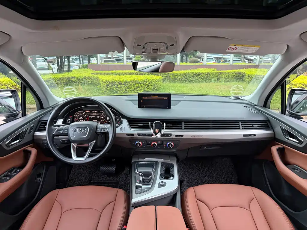 Audi Q7 — миниатюра 14