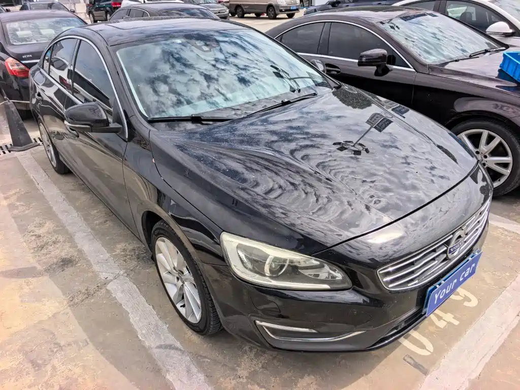Volvo S60 — миниатюра 3