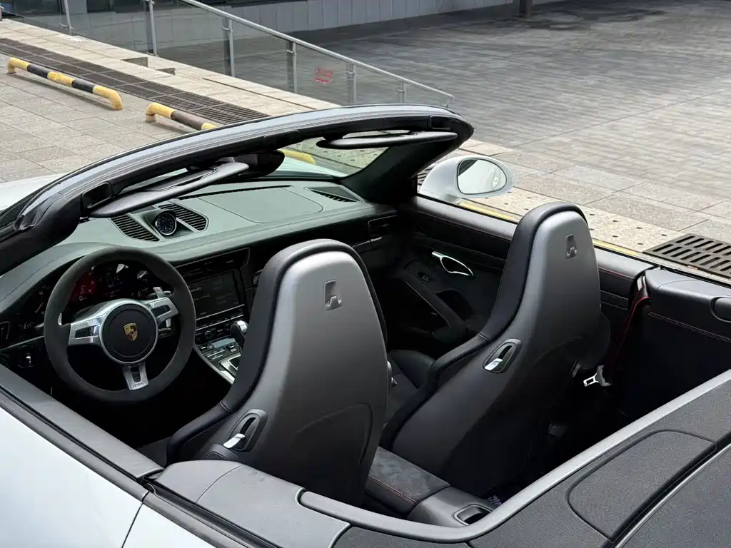 Porsche 911 — миниатюра 6
