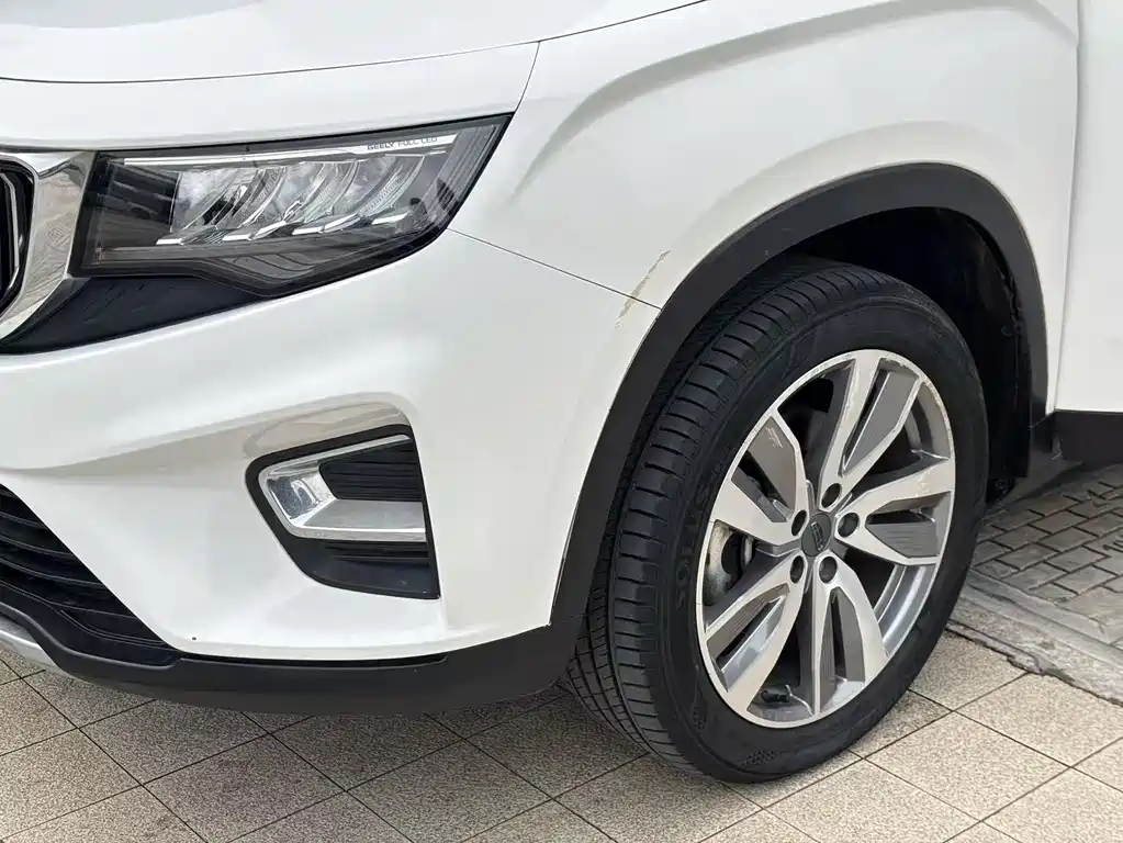 Geely Haoyue 1.8TD DCT Luxury Type 7 seats, фото 4