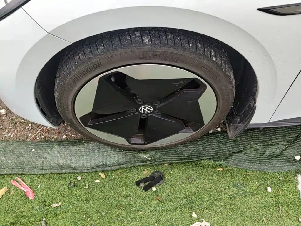 Volkswagen ID.3 — миниатюра 23