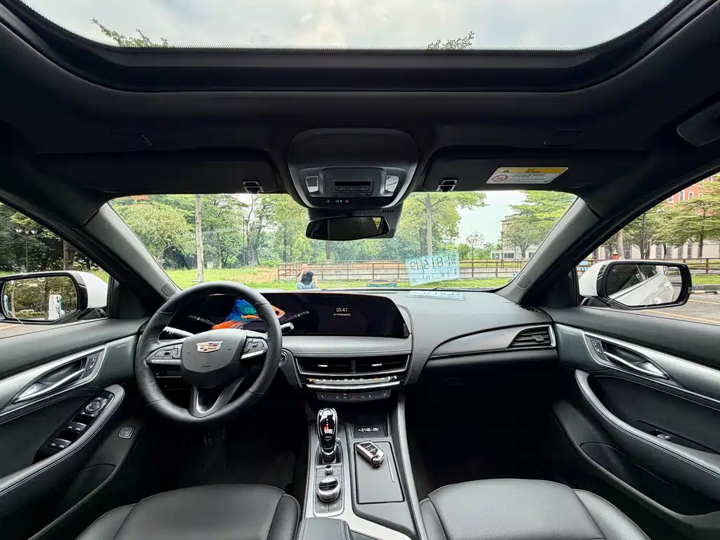 Cadillac CT5 — миниатюра 13