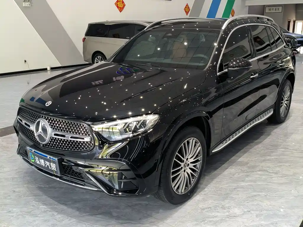 Mercedes-Benz GLC 2025