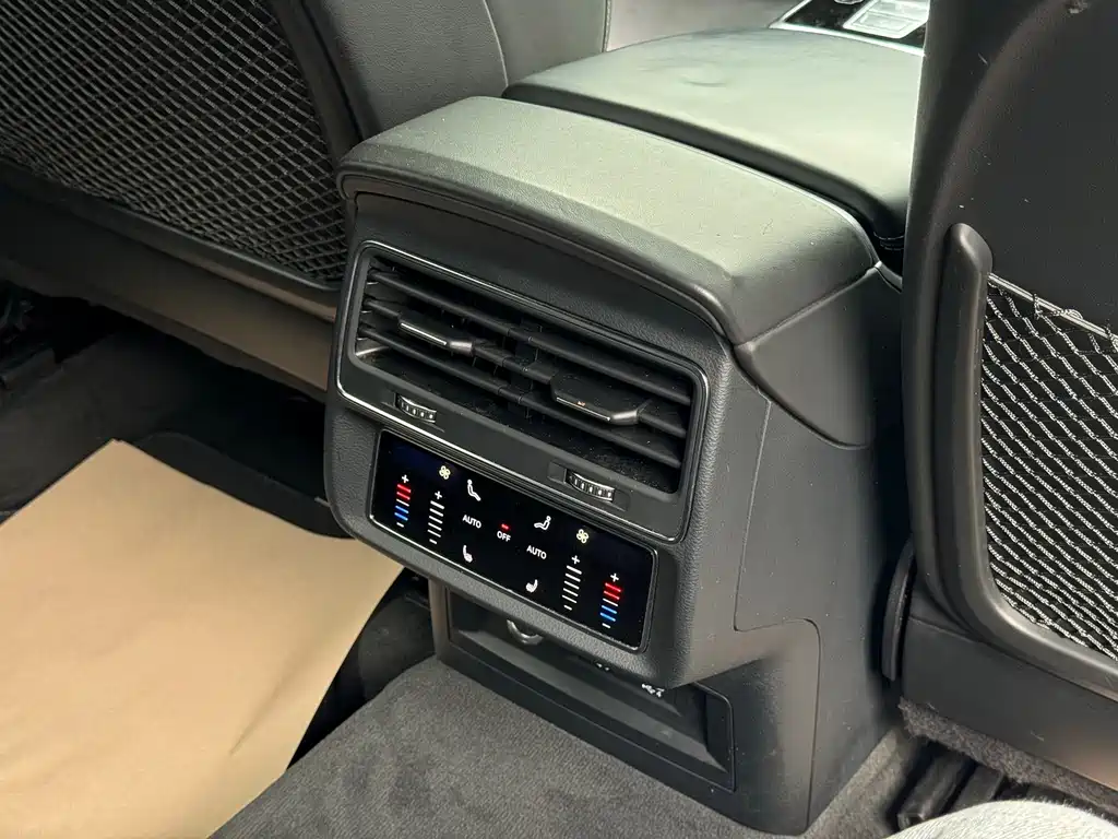 Audi Q8 2019 55 TFSI