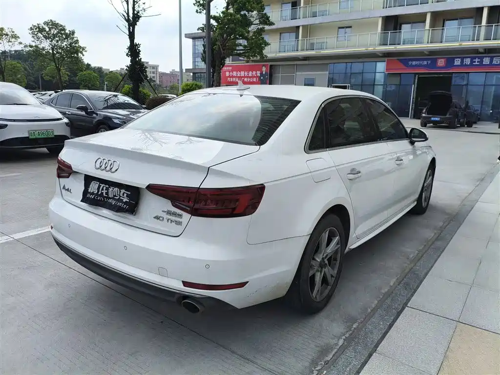 Audi A4L — миниатюра 9