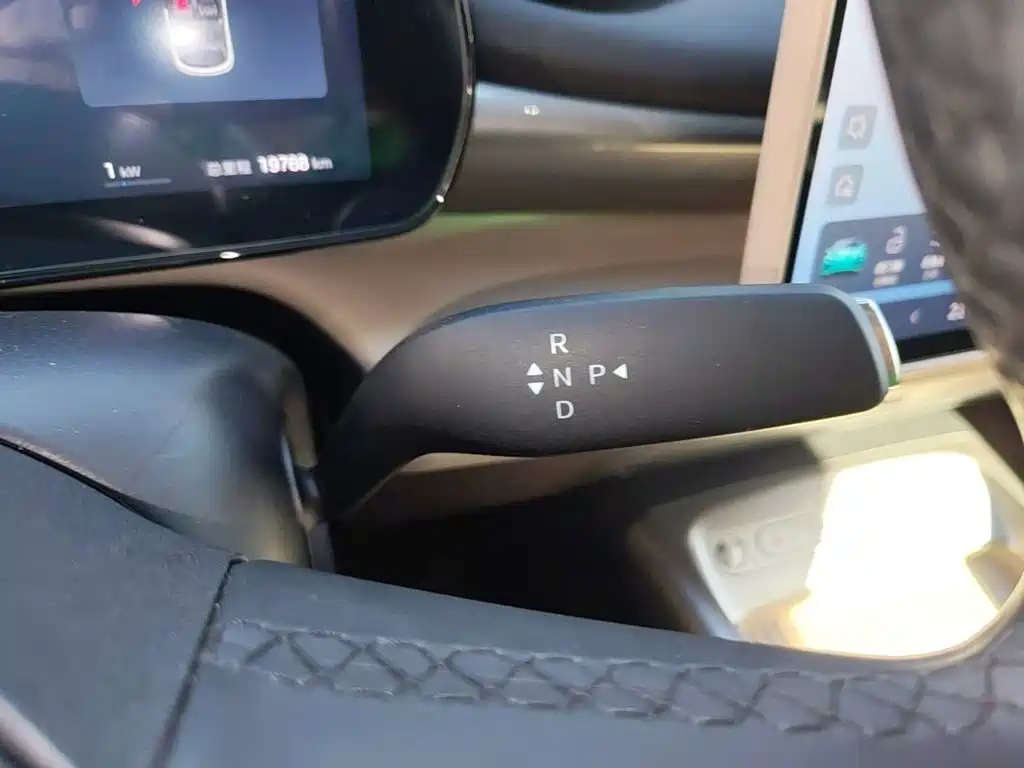 BYD Dolphin — миниатюра 14