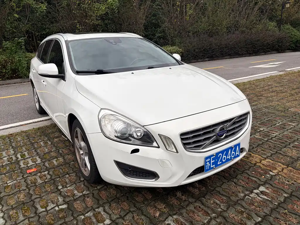 Volvo V60 — миниатюра 3