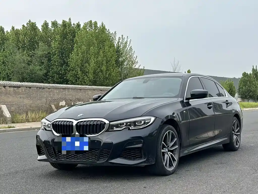 BMW 3 Series 2021