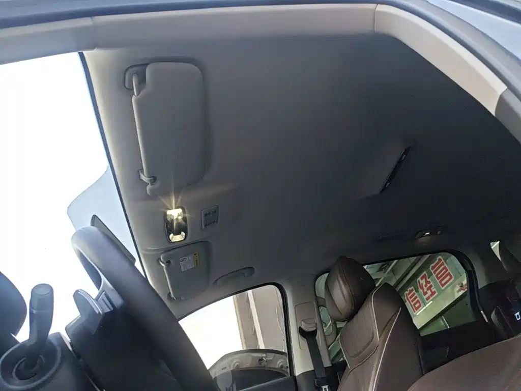 Roewe iMAX8 — миниатюра 18
