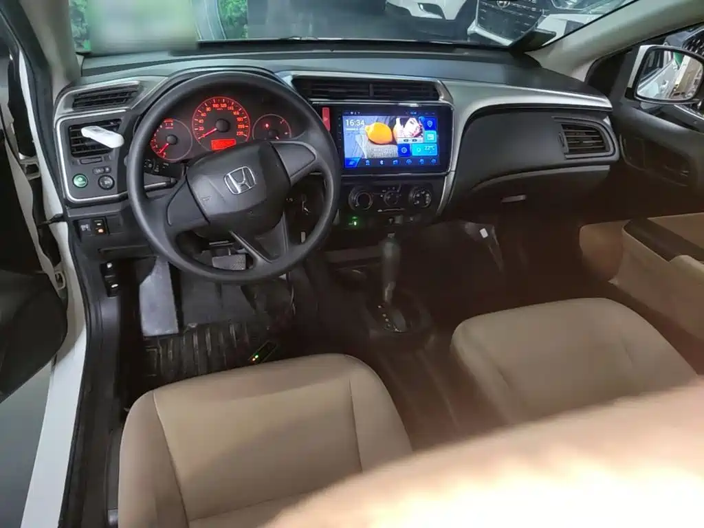 Honda City — миниатюра 9