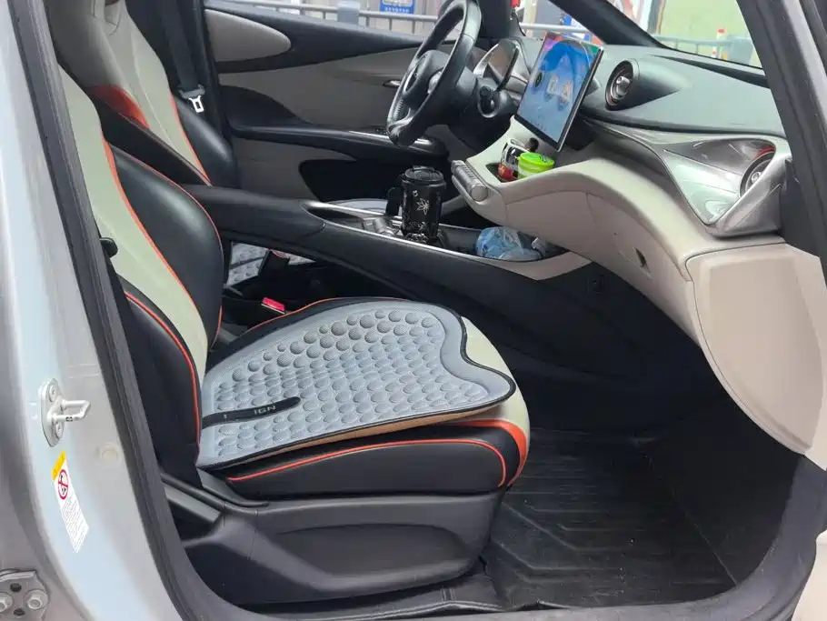 BYD Dolphin — миниатюра 8