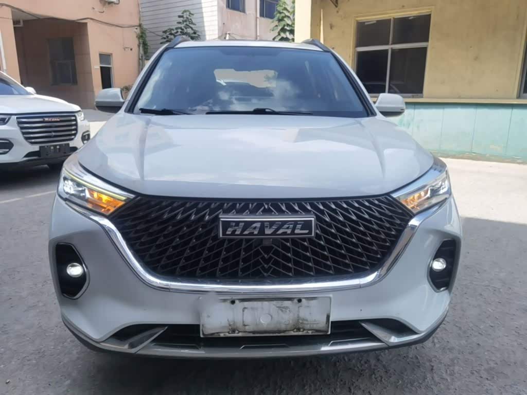 Haval Haval M6 1.5 л 2021 г. Белый, пробег 42699 км