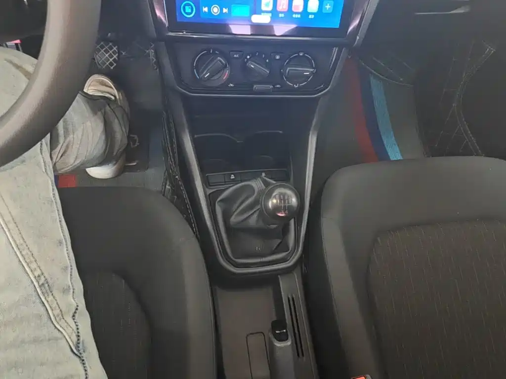 Jetta VA3 — миниатюра 14