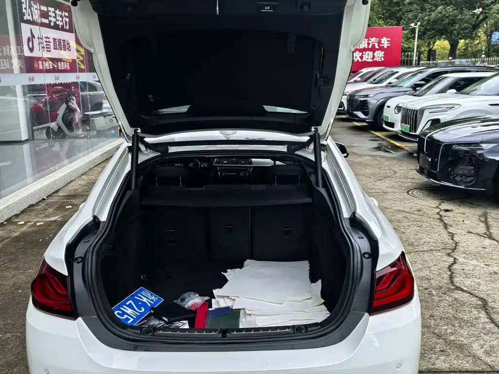 BMW 4 Series — миниатюра 12