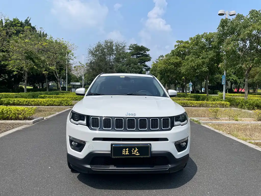 Jeep Compass — миниатюра 3
