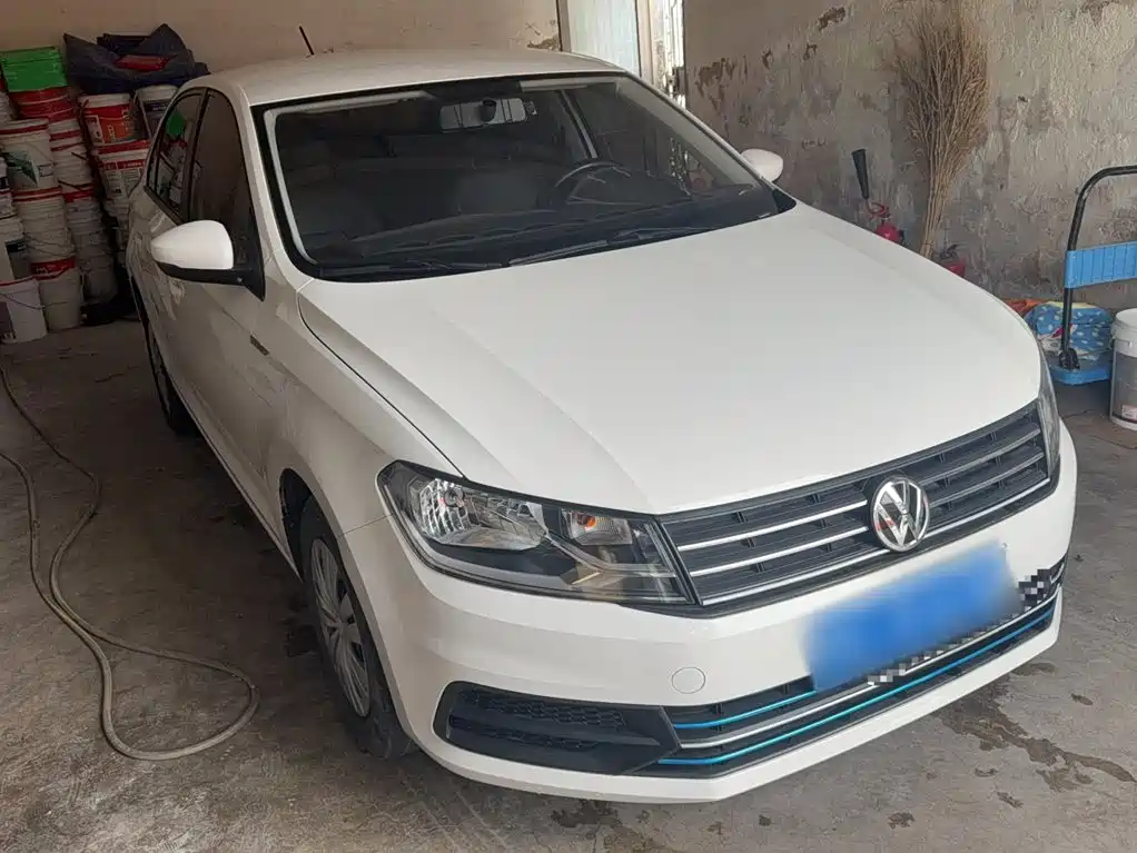 Volkswagen Santana — миниатюра 7